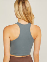 Load image into Gallery viewer, Knit Solid Cropped Seamless Tank Top

