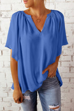 Load image into Gallery viewer, Blue Split Neck Pleated Loose Blouse
